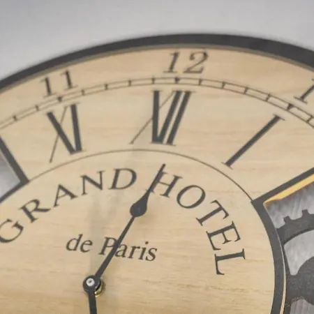 Frgk Tamaris Terrace, Ac & Ultra-fast Wi-fi 아파트 앙티브